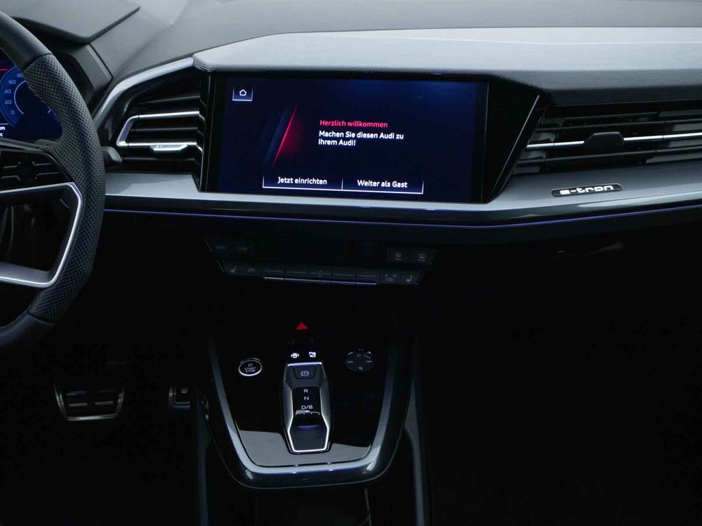 Audi Q4 e-tron 2025