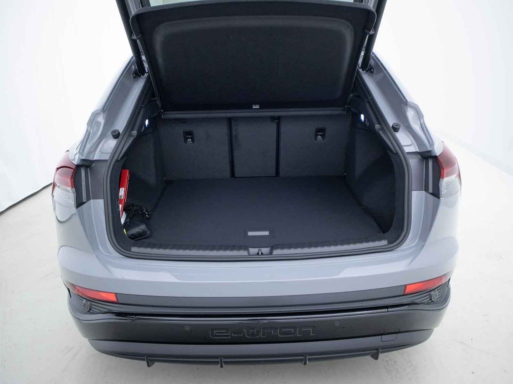 Audi Q4 e-tron 2025
