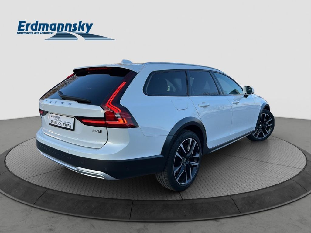 Volvo V90 Cross Country 2024