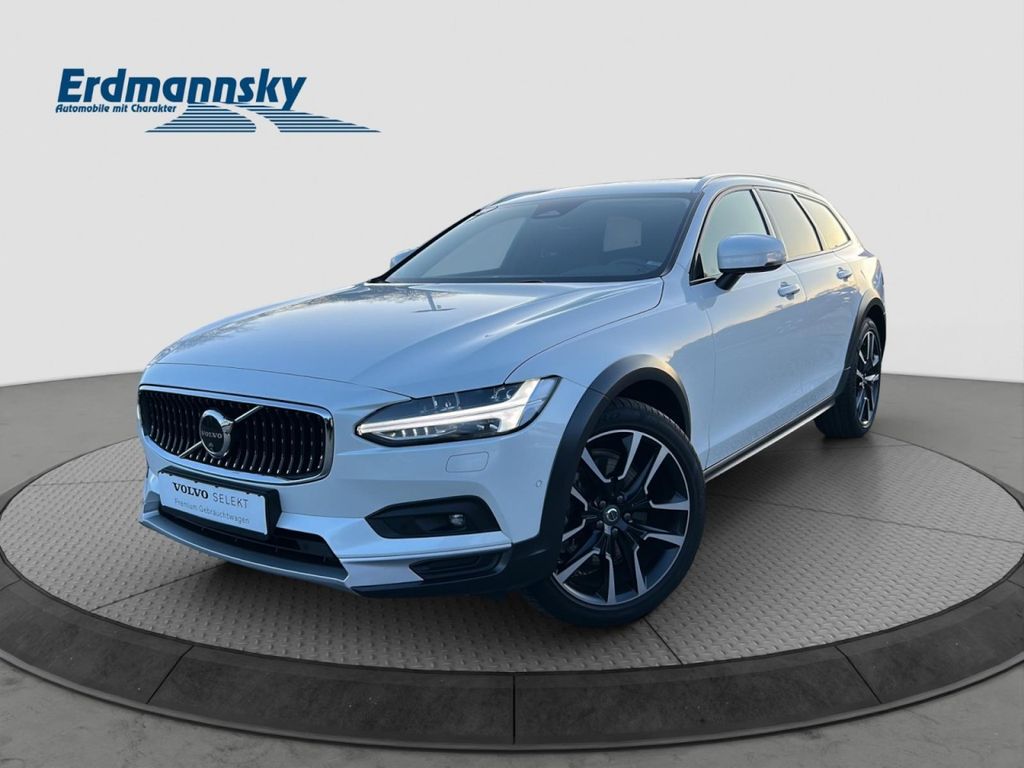 Volvo V90 Cross Country 2024