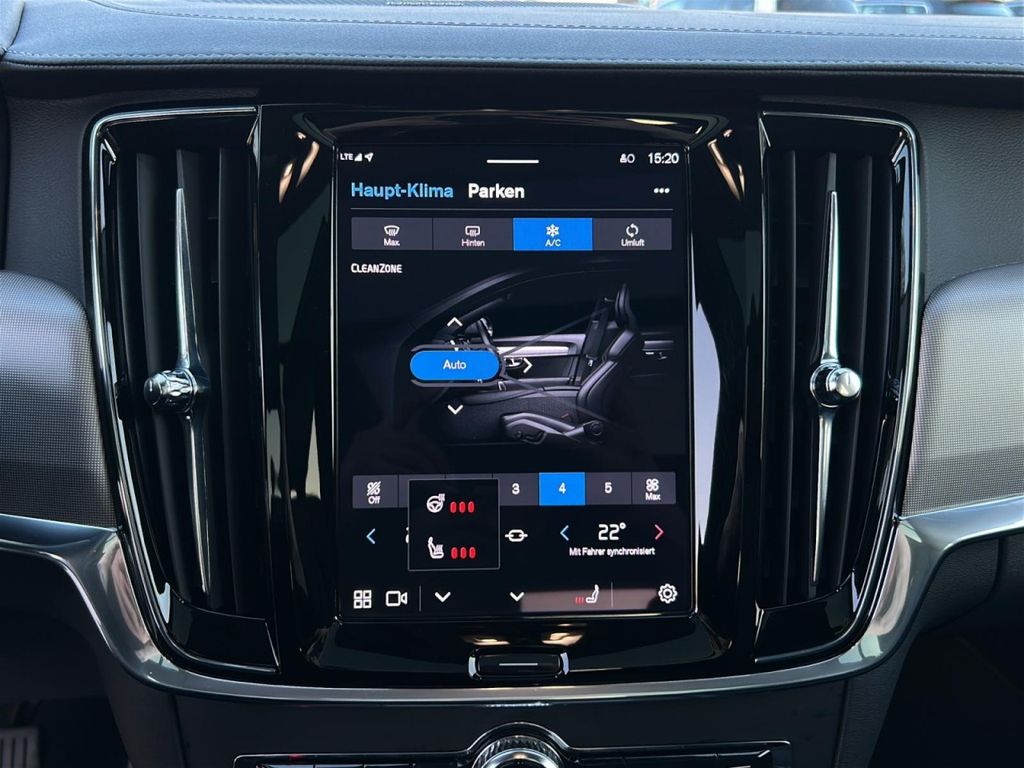 Volvo V90 Cross Country 2024
