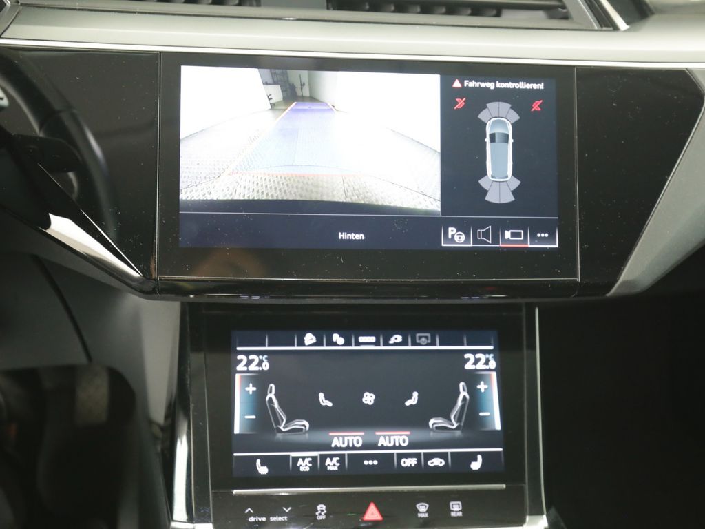 Audi e-tron 2022