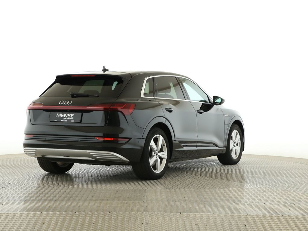 Audi e-tron 2022