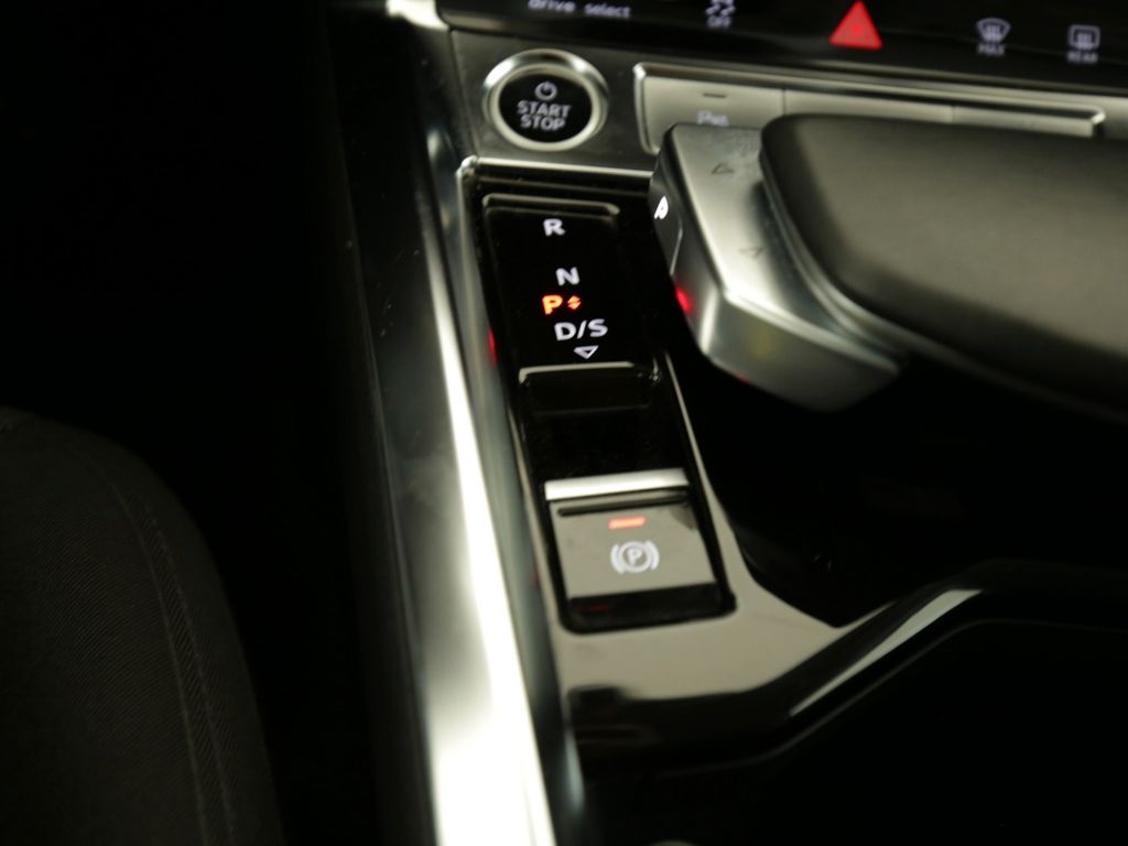 Audi e-tron 2022