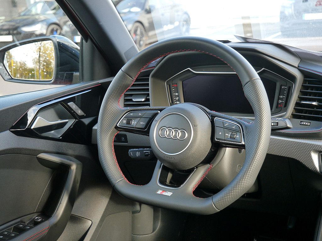 Audi A1 2025