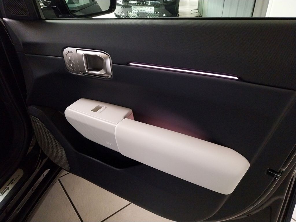 Kia EV4 2025