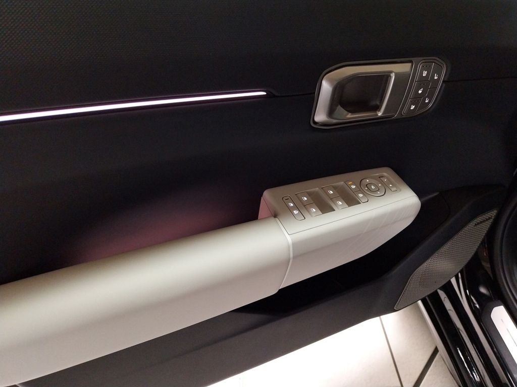 Kia EV4 2025