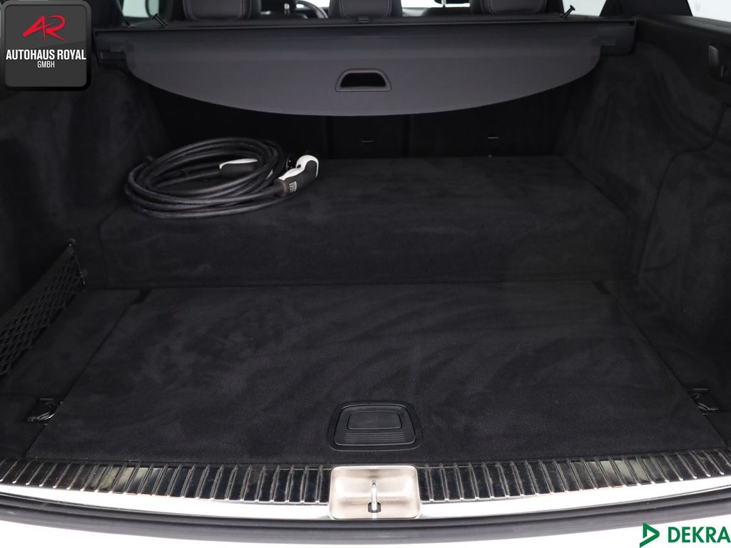 Mercedes-Benz E 300 2022