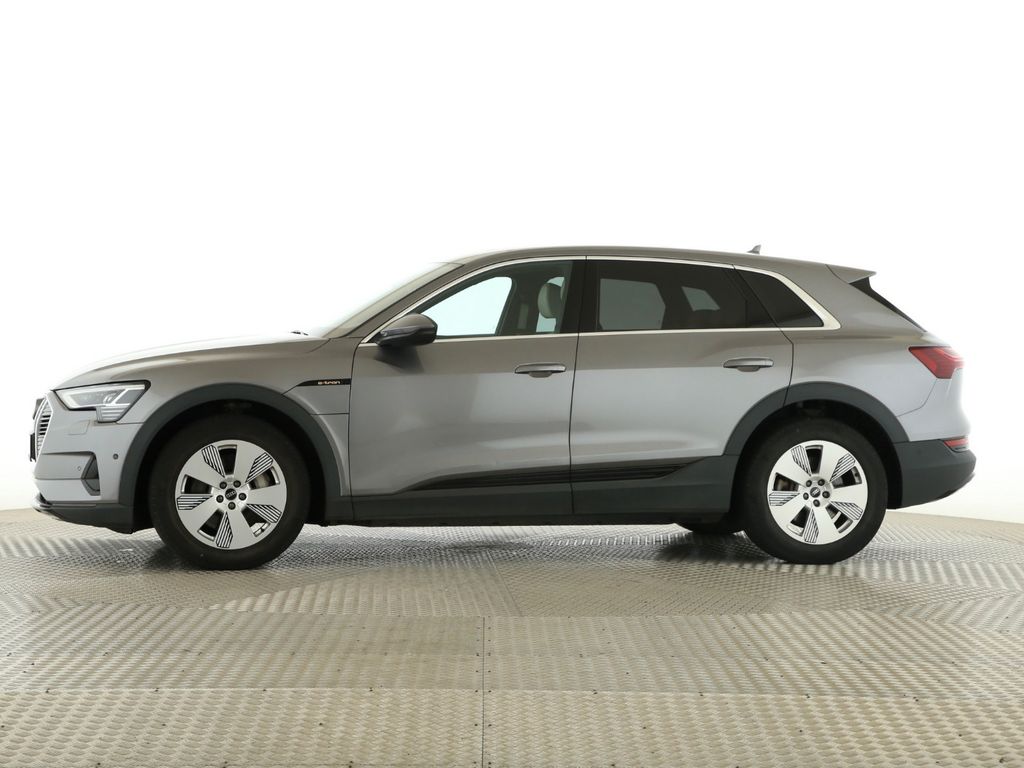 Audi e-tron 2022