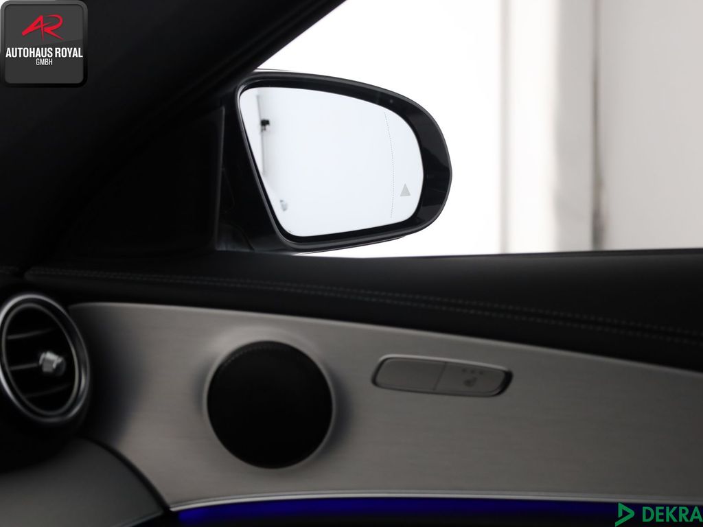 Mercedes-Benz E 300 2022