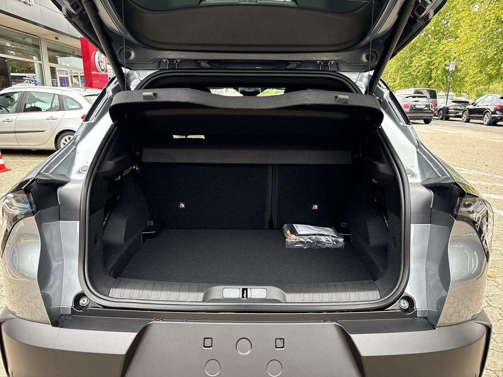 Alfa Romeo Junior 2025