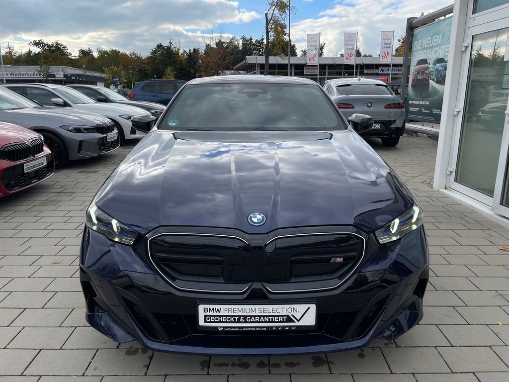BMW i5 2023