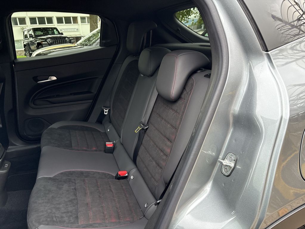 Alfa Romeo Junior 2025