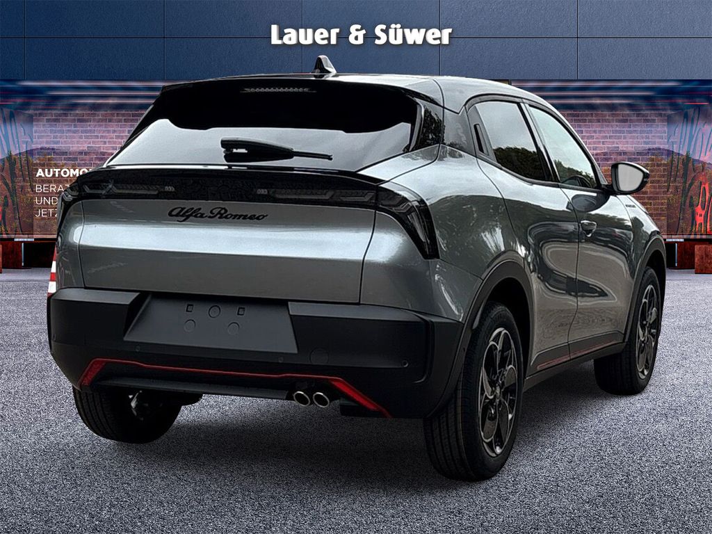 Alfa Romeo Junior 2025