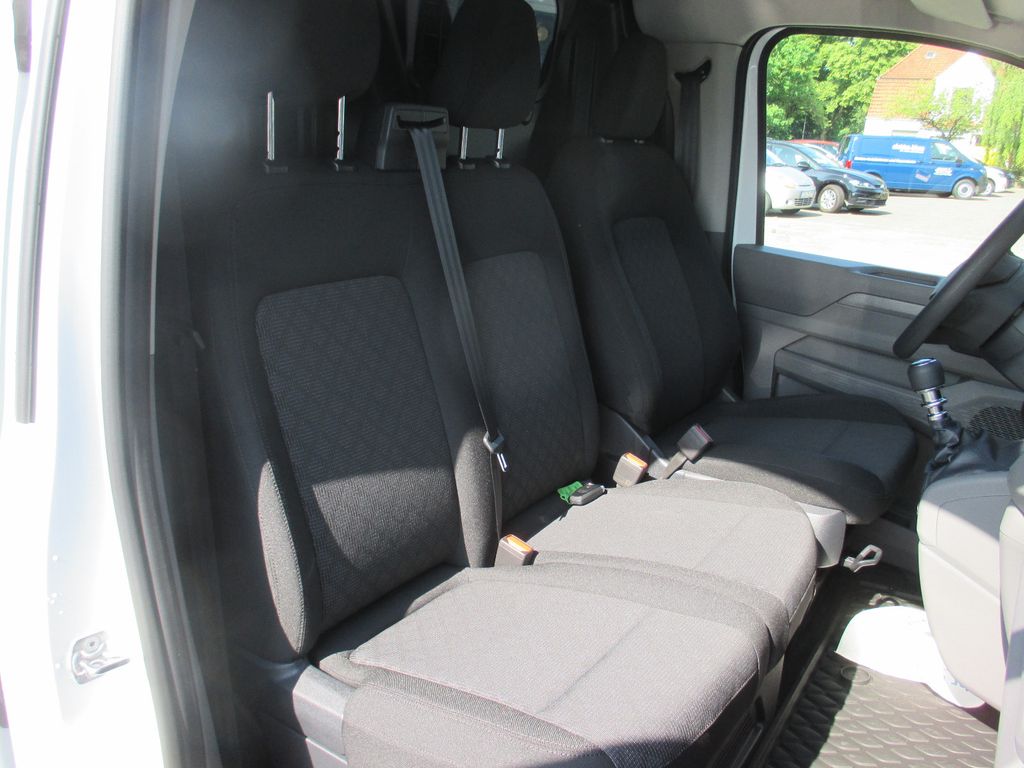 Volkswagen T7 Transporter