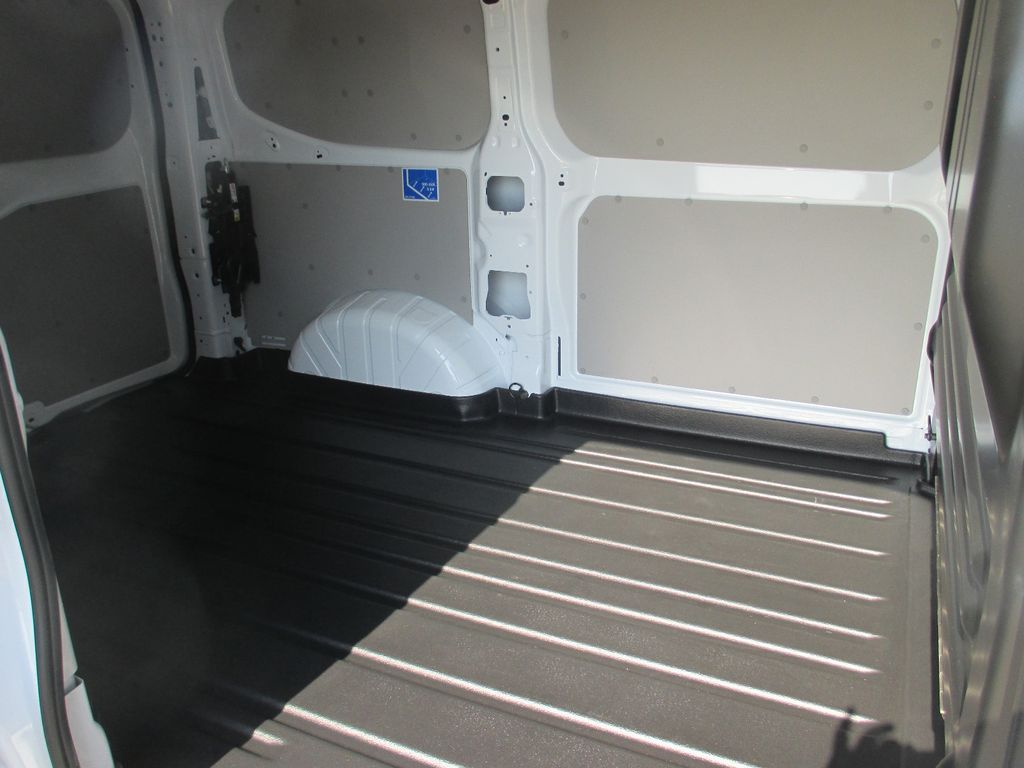 Volkswagen T7 Transporter