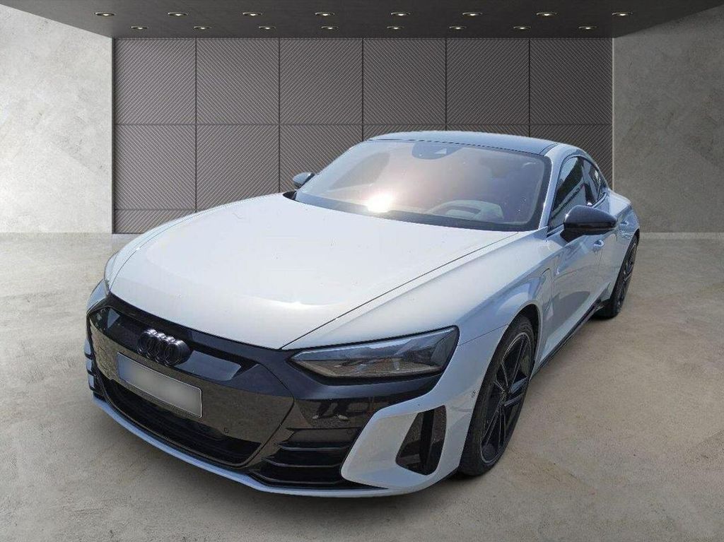 Audi e-tron 2022