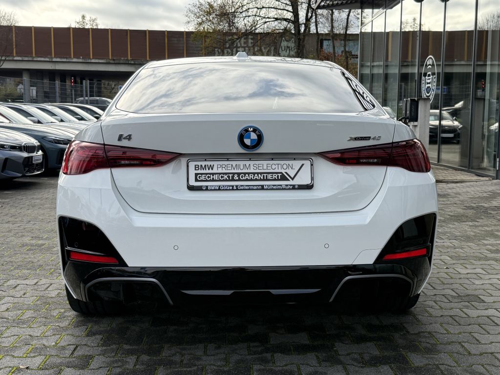 BMW i4 2025