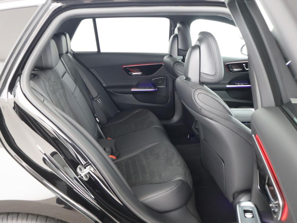 Mercedes-Benz C 220 2025