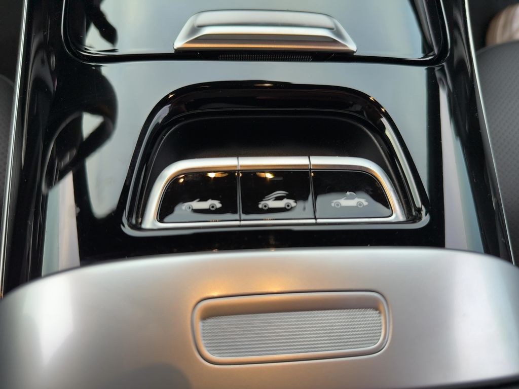 Mercedes-Benz CLE 200 2025