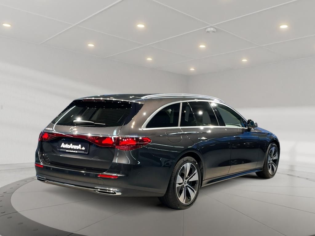 Mercedes-Benz E 300 2024