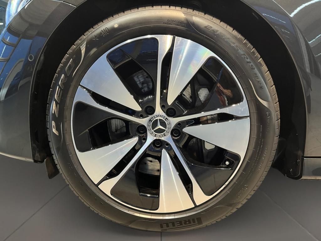 Mercedes-Benz E 300 2024