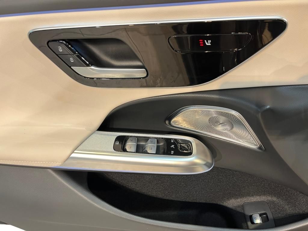 Mercedes-Benz E 300 2024