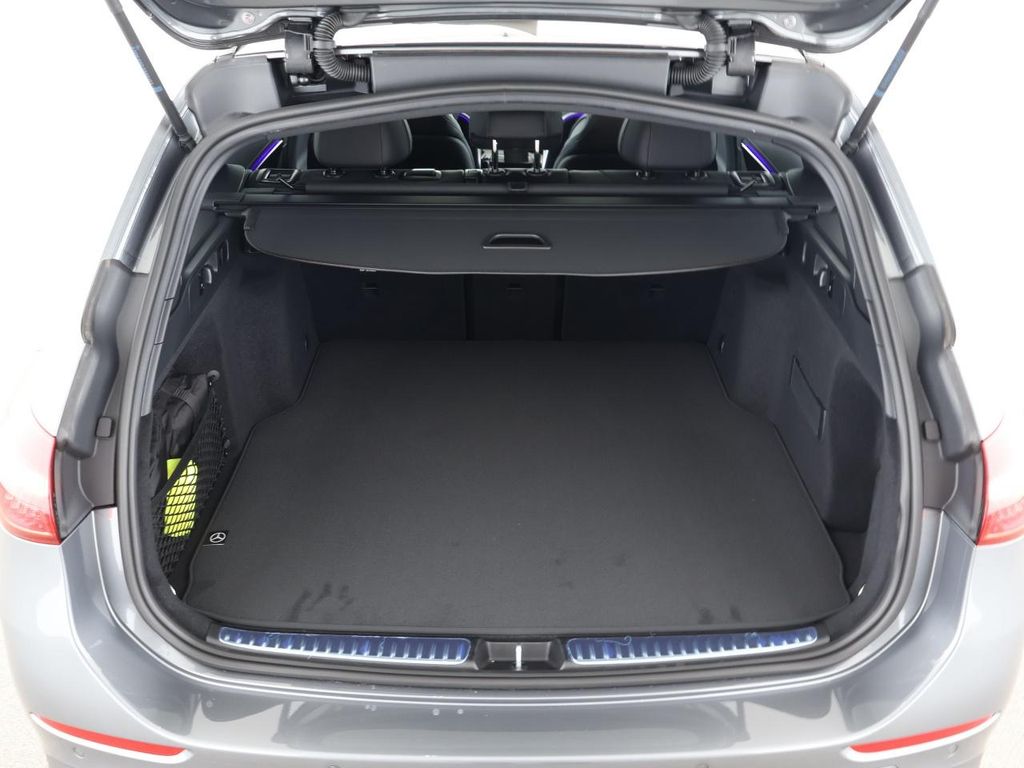 Mercedes-Benz C 220 2025