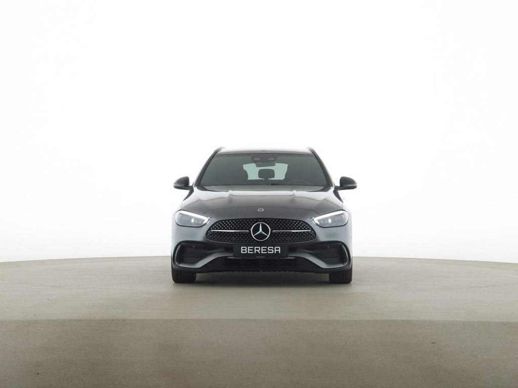 Mercedes-Benz C 220 2025