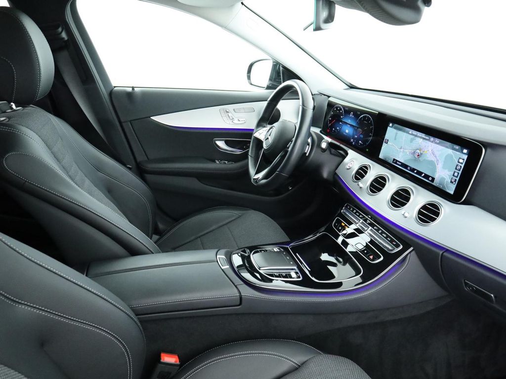 Mercedes-Benz E 300 2022