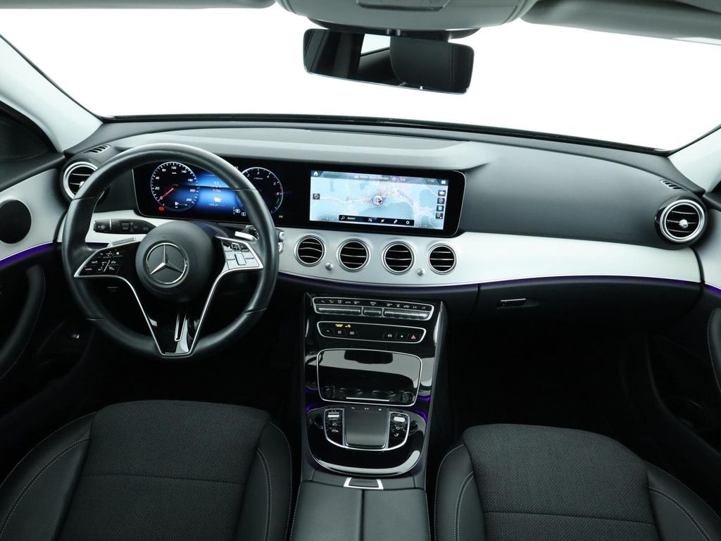 Mercedes-Benz E 300 2022