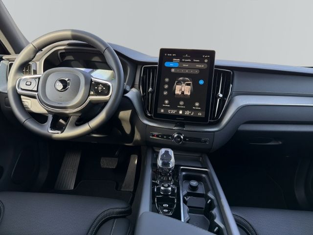 Volvo XC60 2025