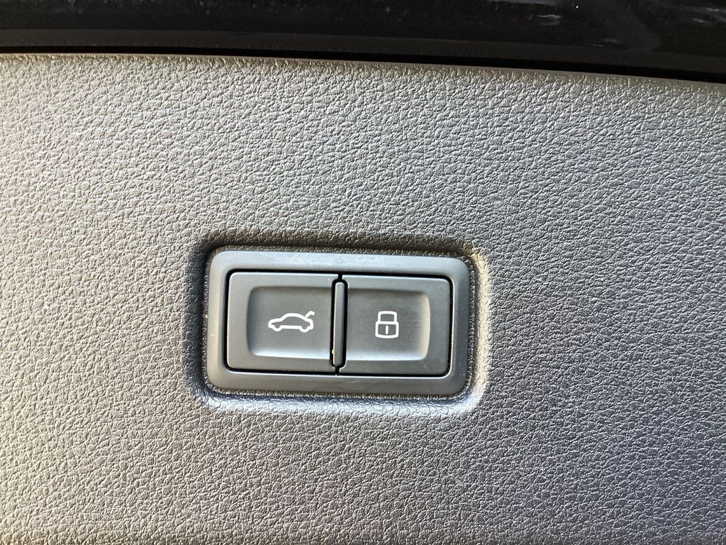 Audi SQ5 2021