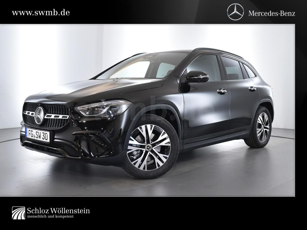 Mercedes-Benz GLA 200 2025