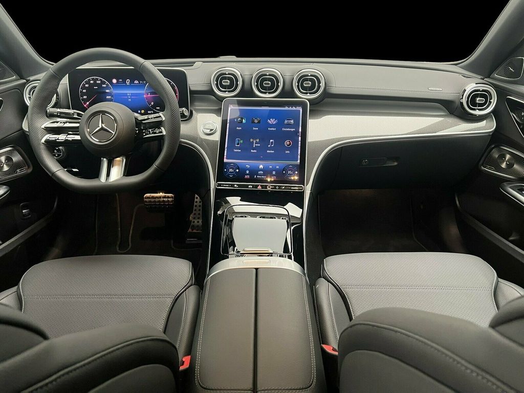 Mercedes-Benz C 220 2025