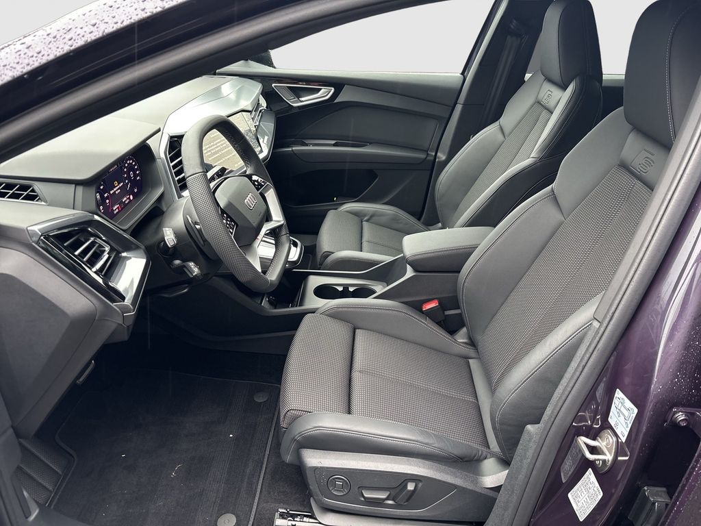 Audi Q4 e-tron 2025