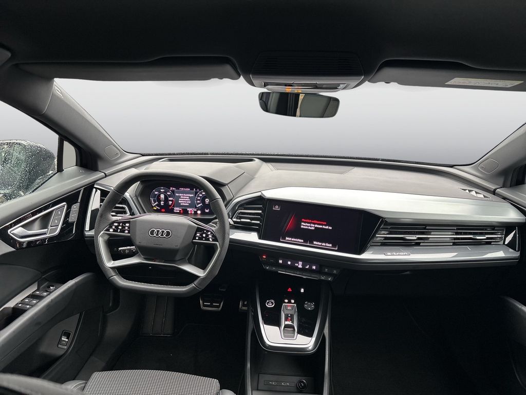 Audi Q4 e-tron 2025