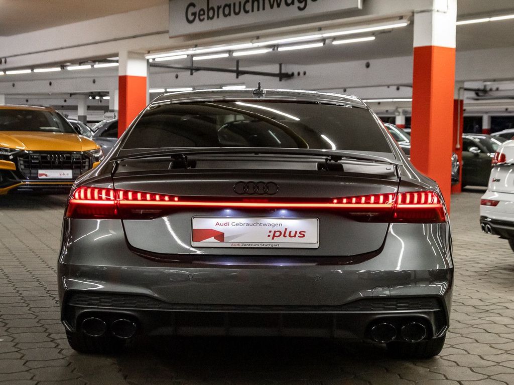 Audi S7 2022