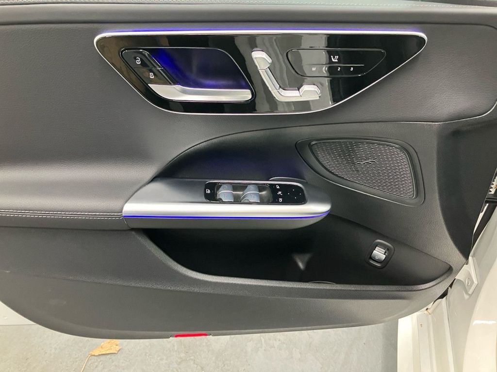 Mercedes-Benz C 200 2024