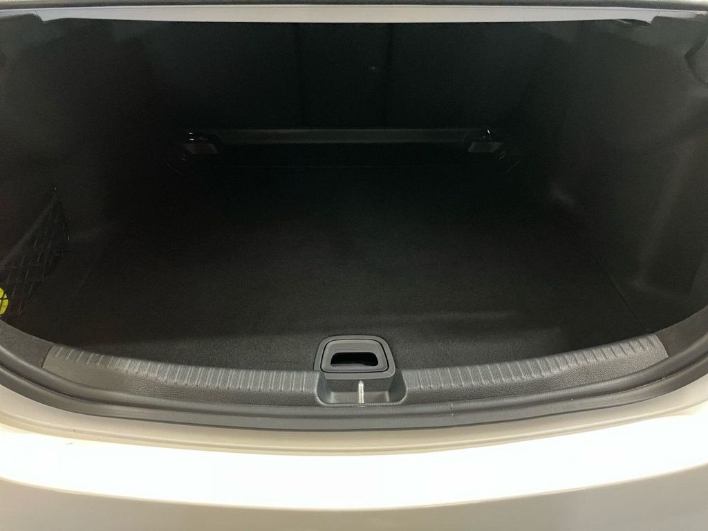 Mercedes-Benz C 200 2024