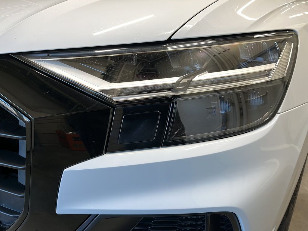 Audi SQ8 2021