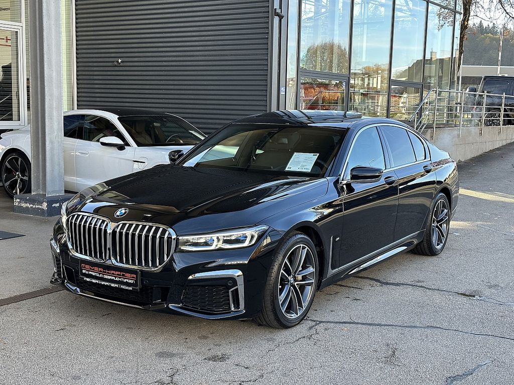 BMW 740 2022