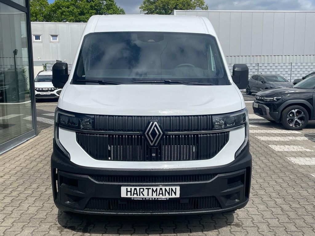 Renault Master 2025