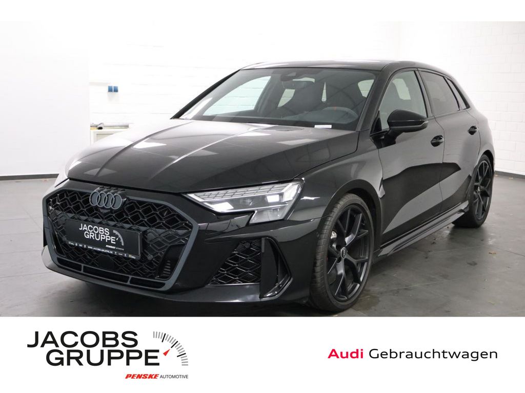 Audi RS3 2025