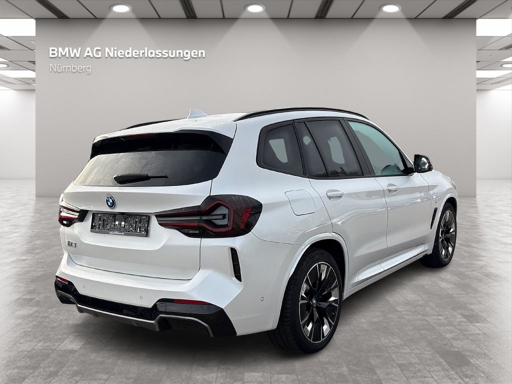 BMW iX3 2022