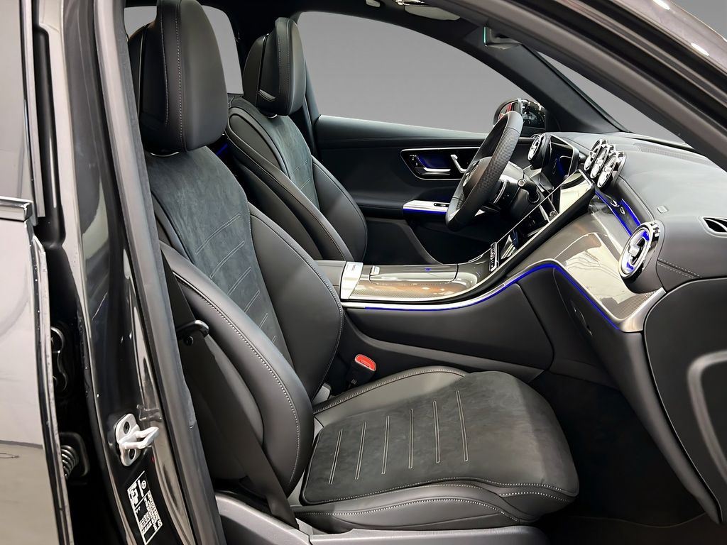 Mercedes-Benz GLC 300 2025