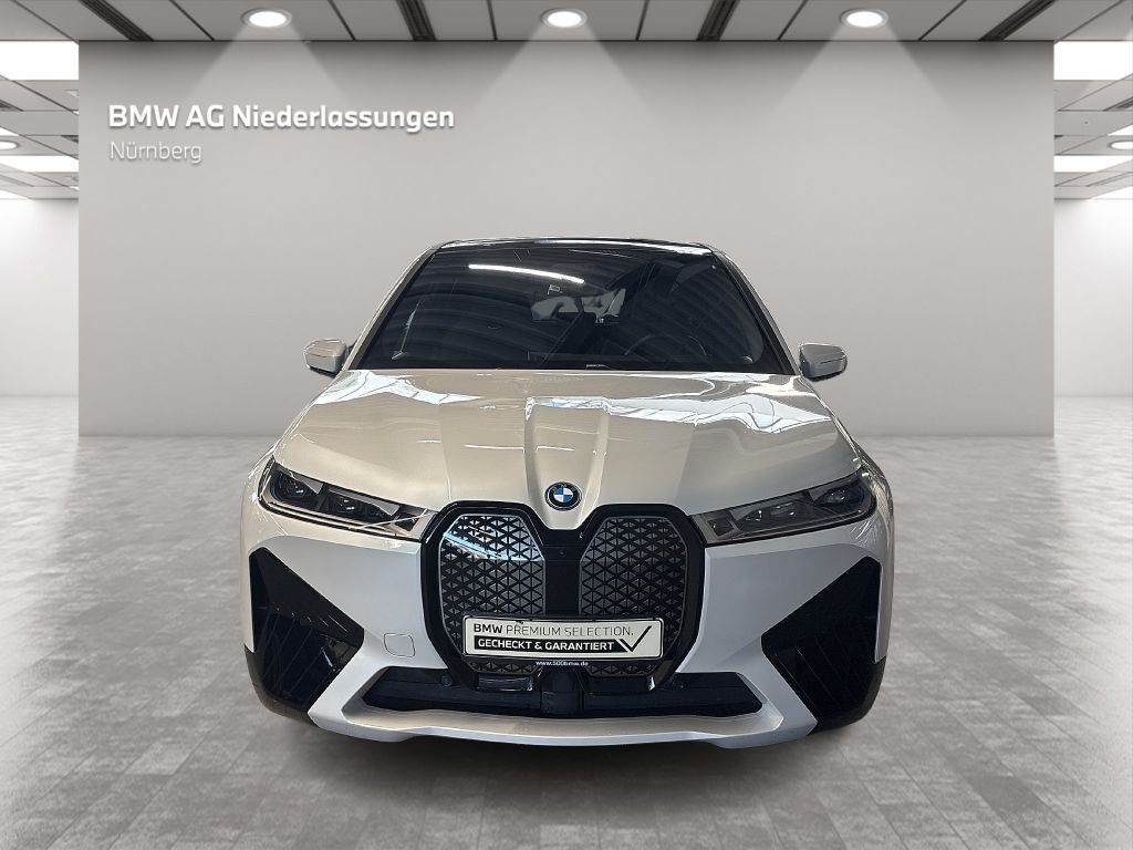 BMW iX 2023