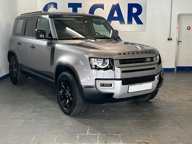 Land Rover Defender 2021