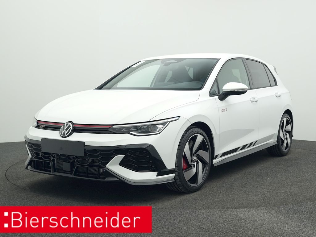 Volkswagen Golf 2025