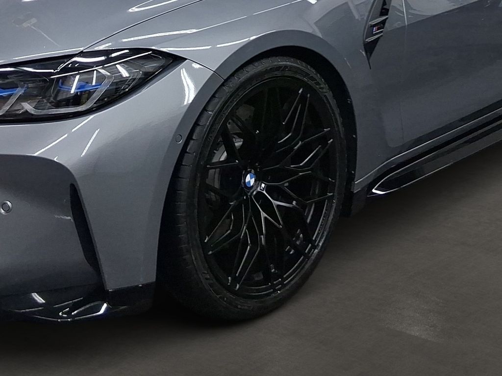 BMW M4 2023